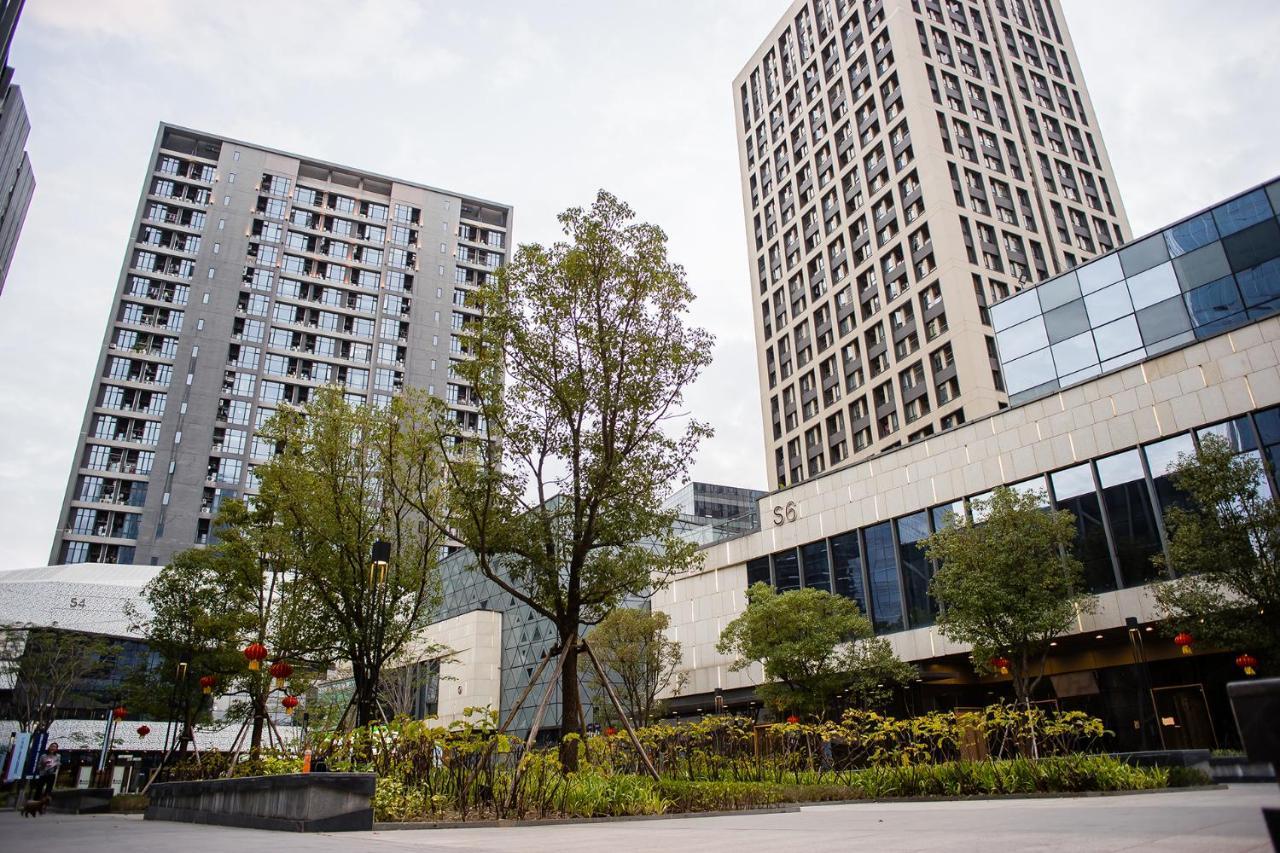 Guangzhou Laiste Aparthotel Science City Greenland Central Plaza Branch - Free Shuttle Bus To Canton Fair Complex During Canton Fair Period Eksteriør billede